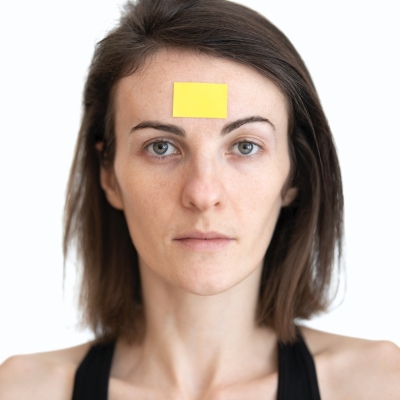 Váľanie viny a nálepkovanie